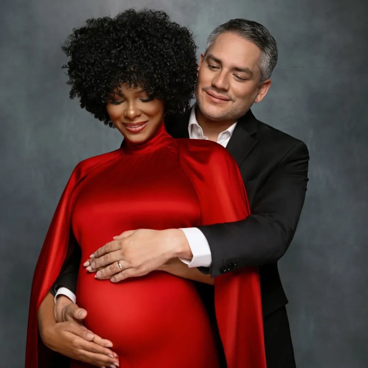 La diputada panameña Walkiria Chandler anuncia su embarazo, ¡espera su primer hijo!