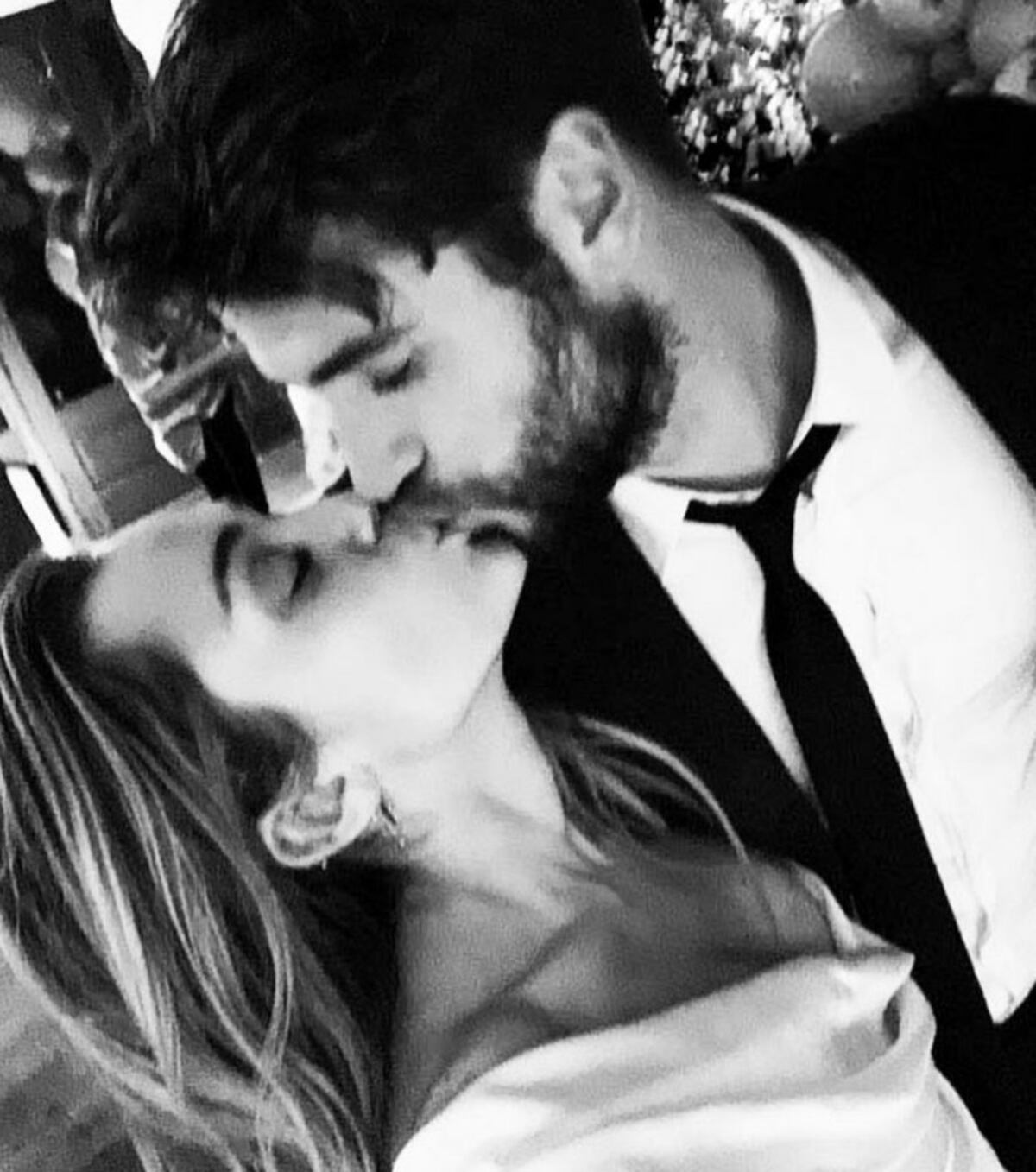 ¡Es oficial! Miley Cyrus se casó con Liam Hemsworth