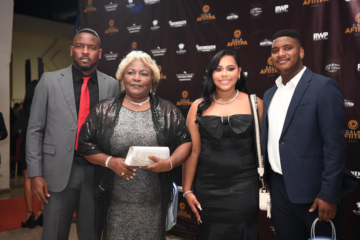 Así lucieron las estrellas de fútbol panameño en la alfombra roja de los premios Afutpa 2024