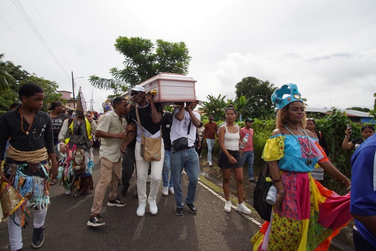 Cantos y danza: el funeral congo de la Reina Madre, Alejandrina Lan Jaramillo