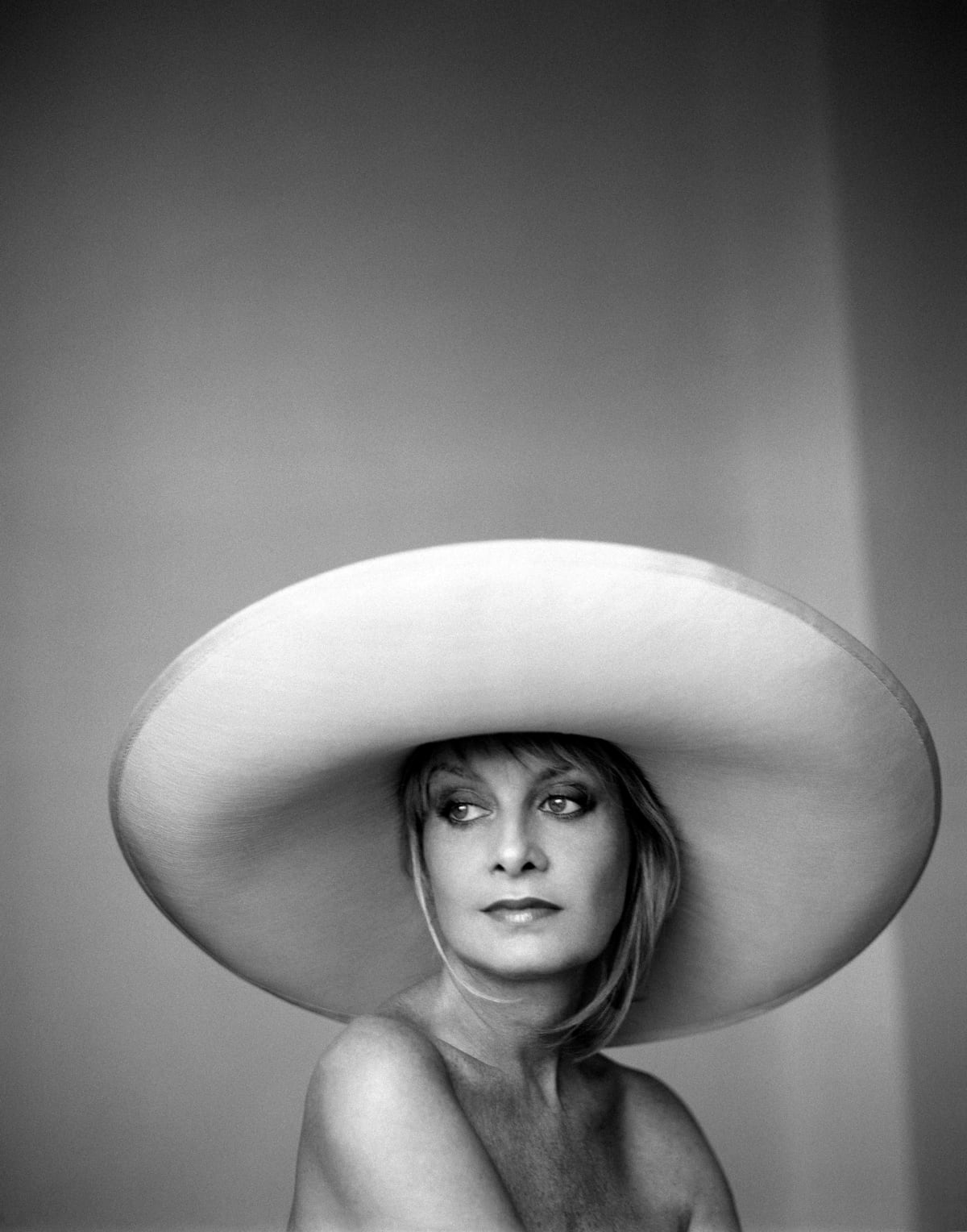 Twiggy: “Era guapa con 16 años y me sigo viendo estupenda a los 75”