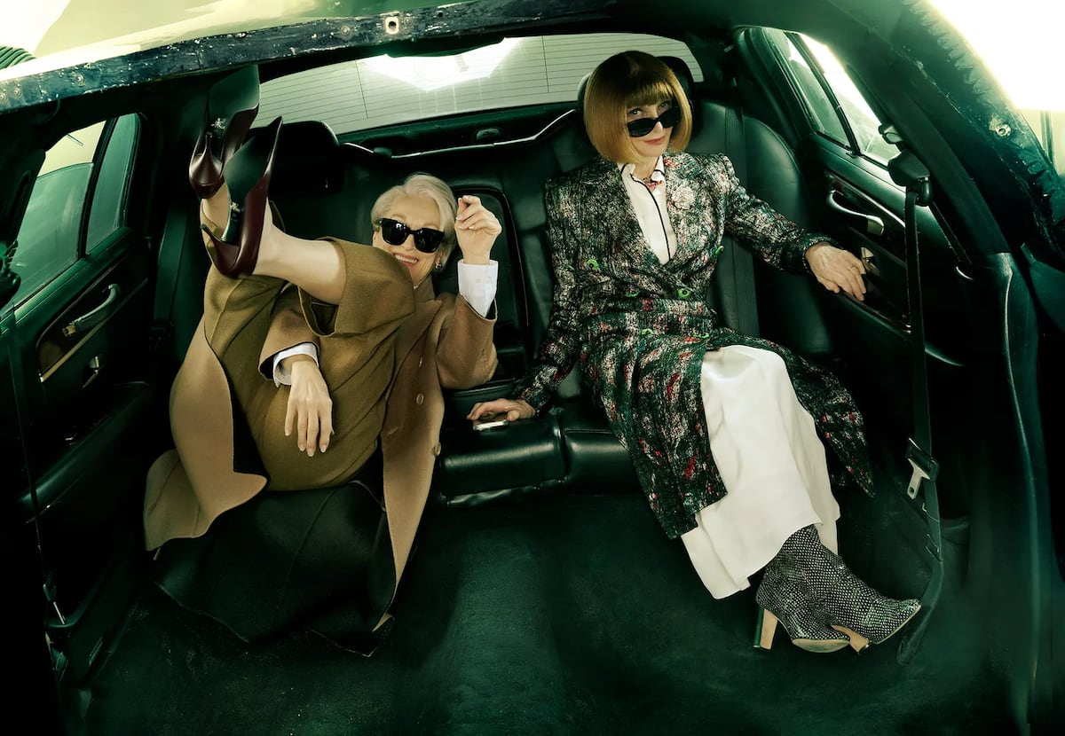 Vestidas de Prada: Anna Wintour y Miranda Priestly, (encarnada por Meryl Streep) protagonizan la portada más inesperada de Vogue