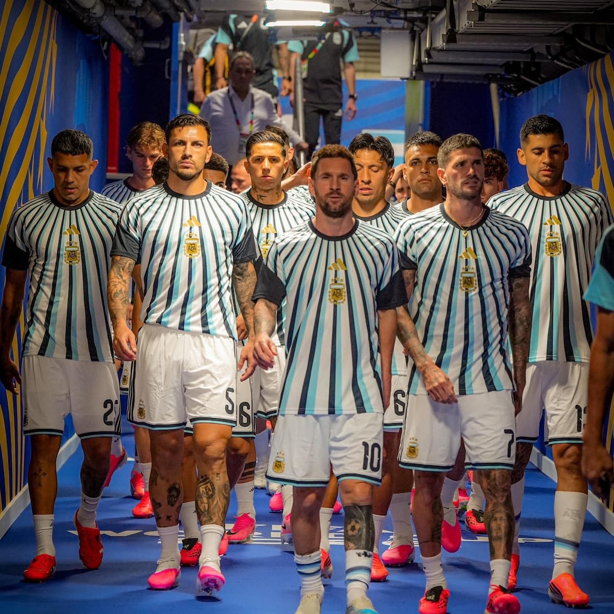 10 fotos de Leandro Paredes, el mediocampista argentino y nuevo #GuapoDeEllas