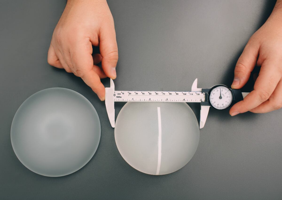 Los implantes de seno no son eternos