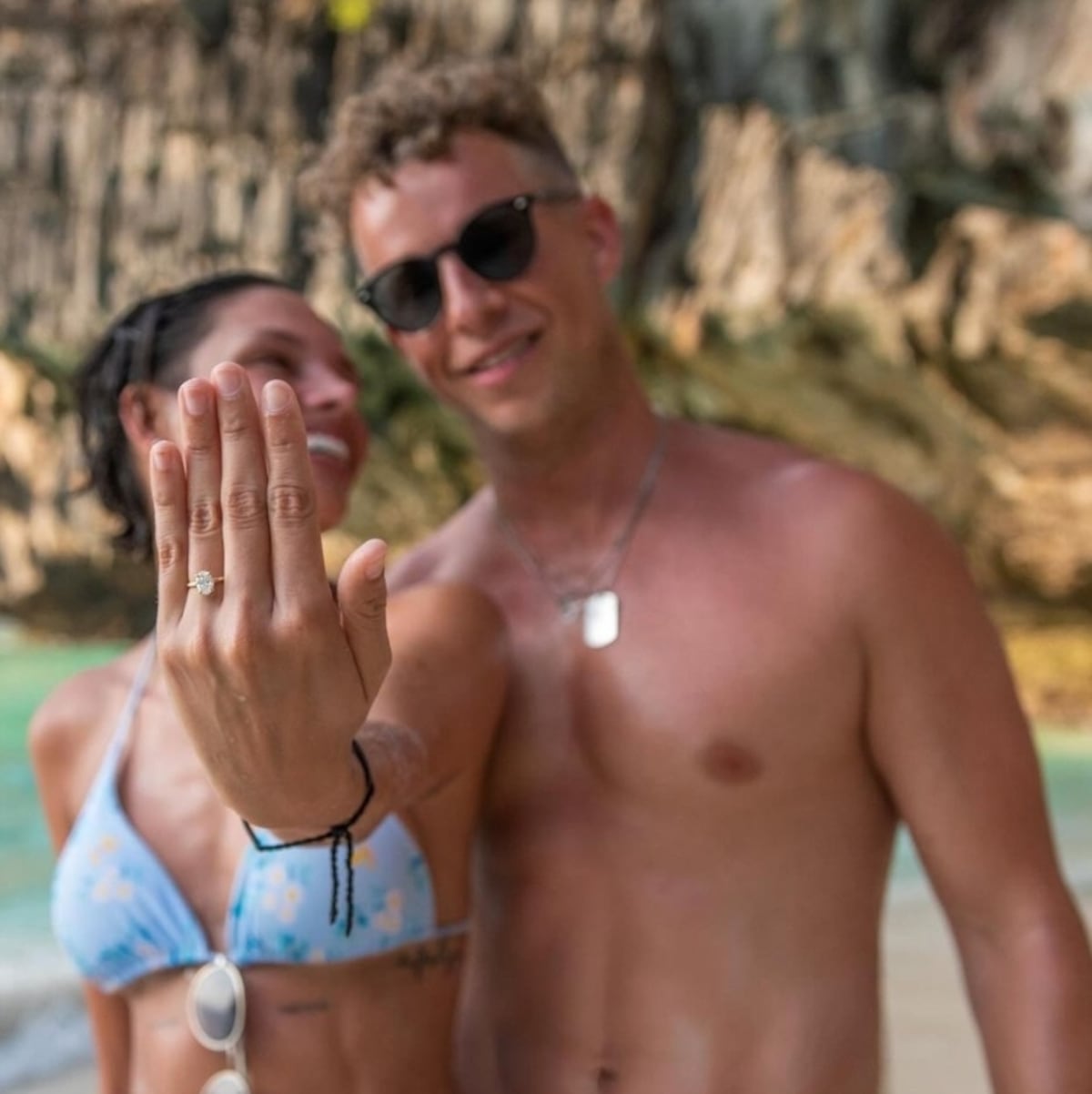 Angie Keith, Miss Grand Panama 2020, se compromete con su novio canadiense