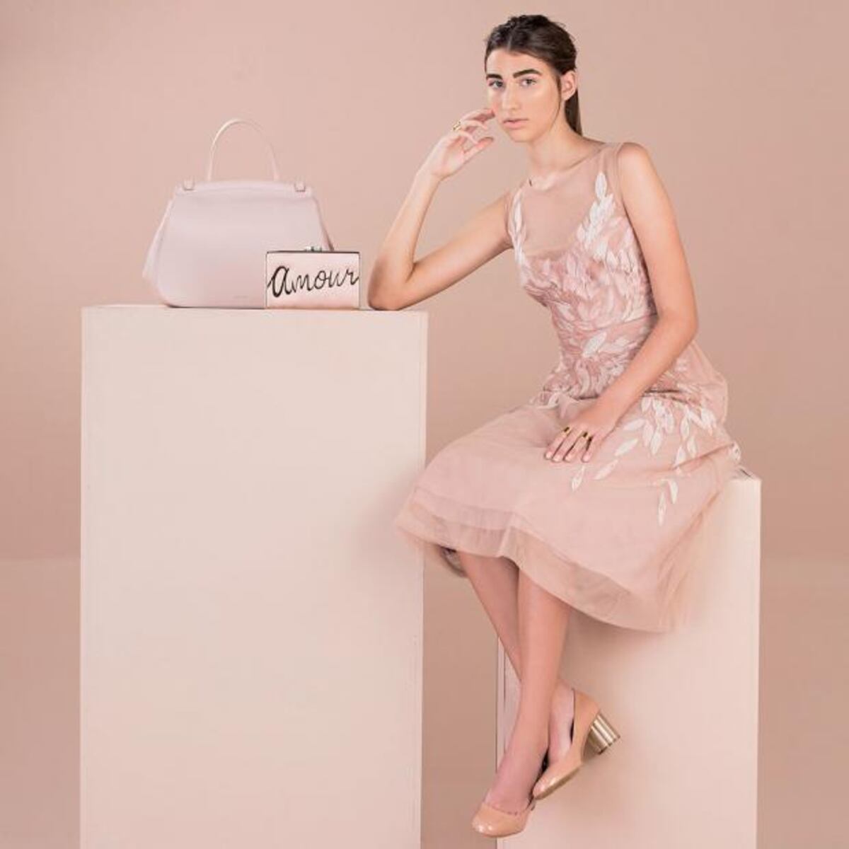 Zona neutral, combinaciones con tonos “Nude”;