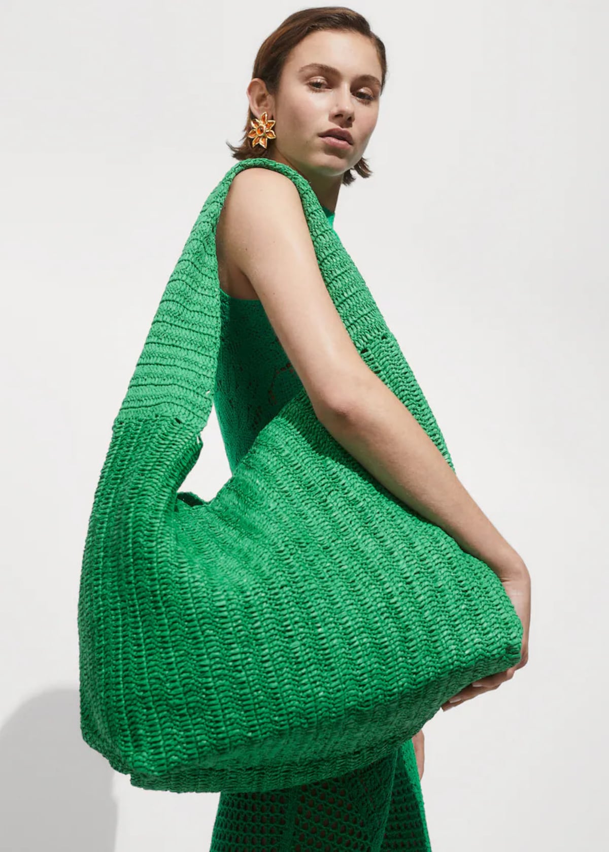 Vuelven los bolsos maxis: funcionalidad y diseño