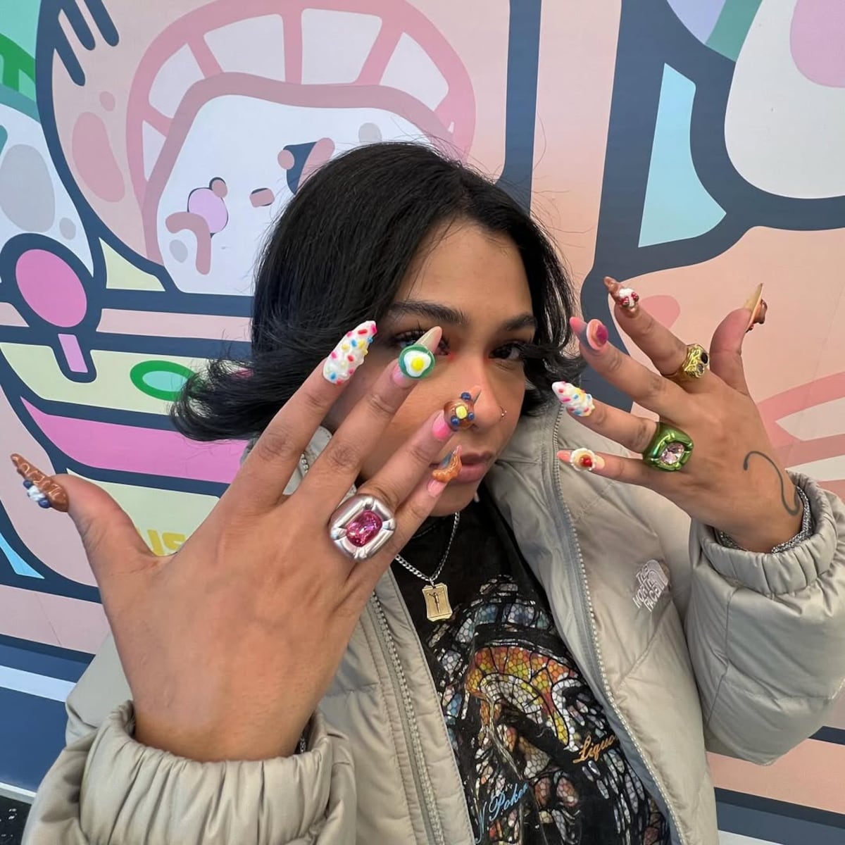 Manicurista en Nueva York crea set de uñas inspirado en Panamá