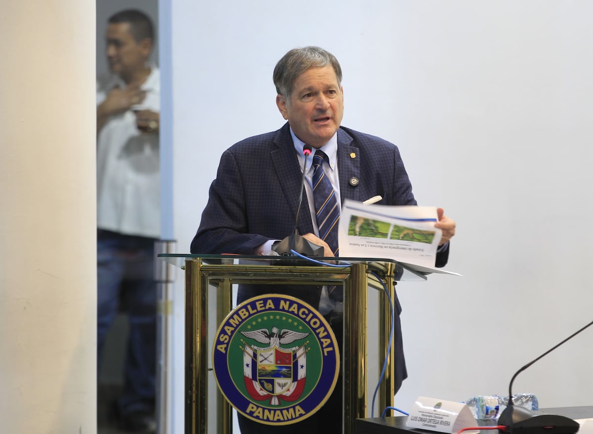 El nuevo ‘look’ de Juan Carlos Navarro, ministro de Ambiente de Panamá