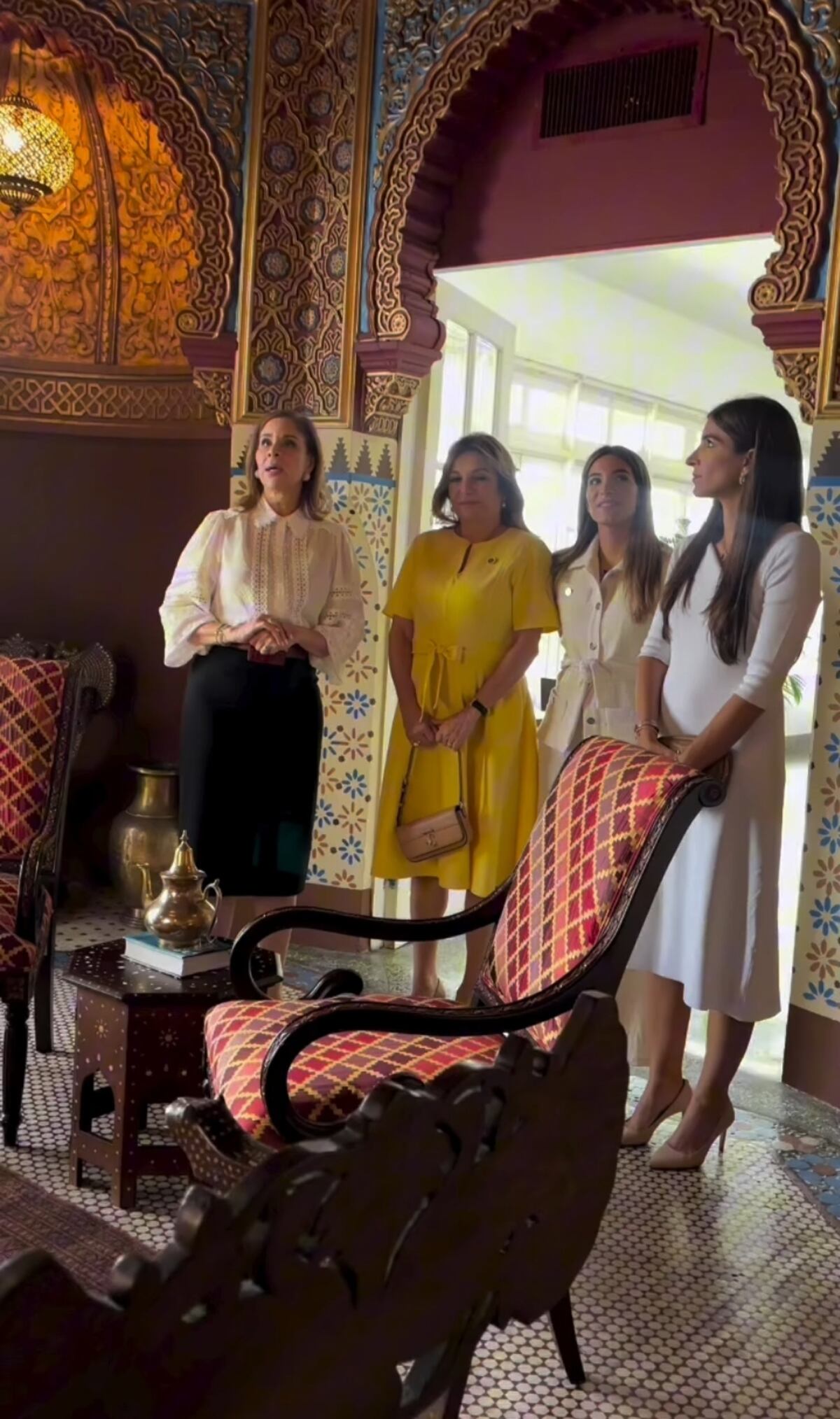 Transición de primera dama: primer encuentro entre Yazmín de Cortizo y Maricel de Mulino