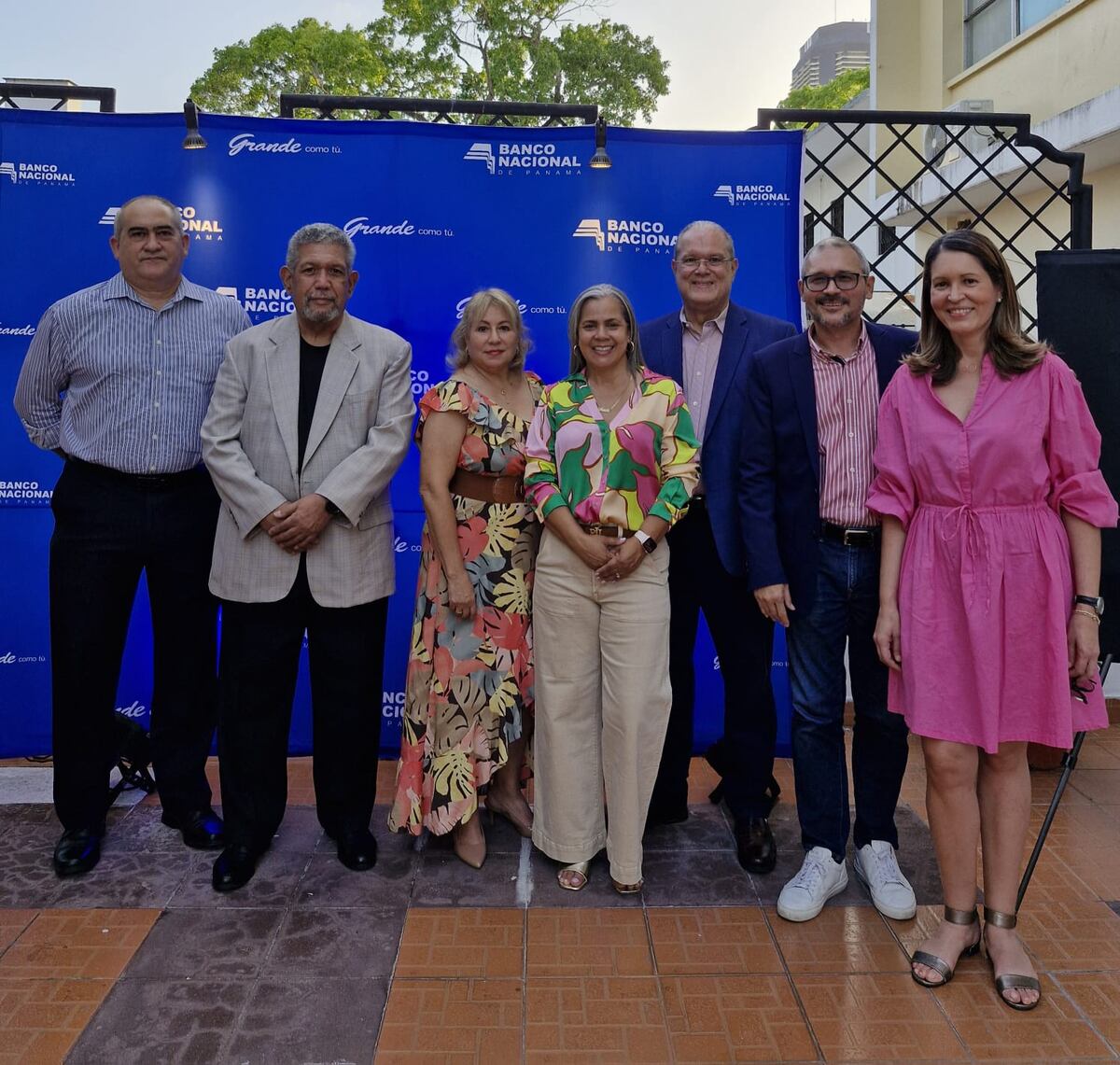 El Lienzo, nuestro emprendimiento cultural y familiar en Panamá