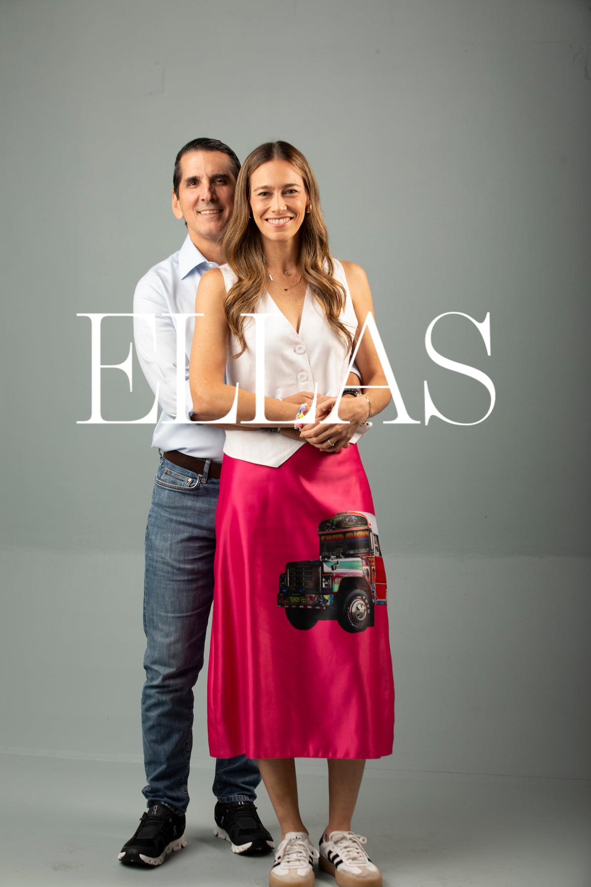 10 fotos de la sesión de Rómulo Roux y su esposa Vicky Heurtematte para revista ELLAS