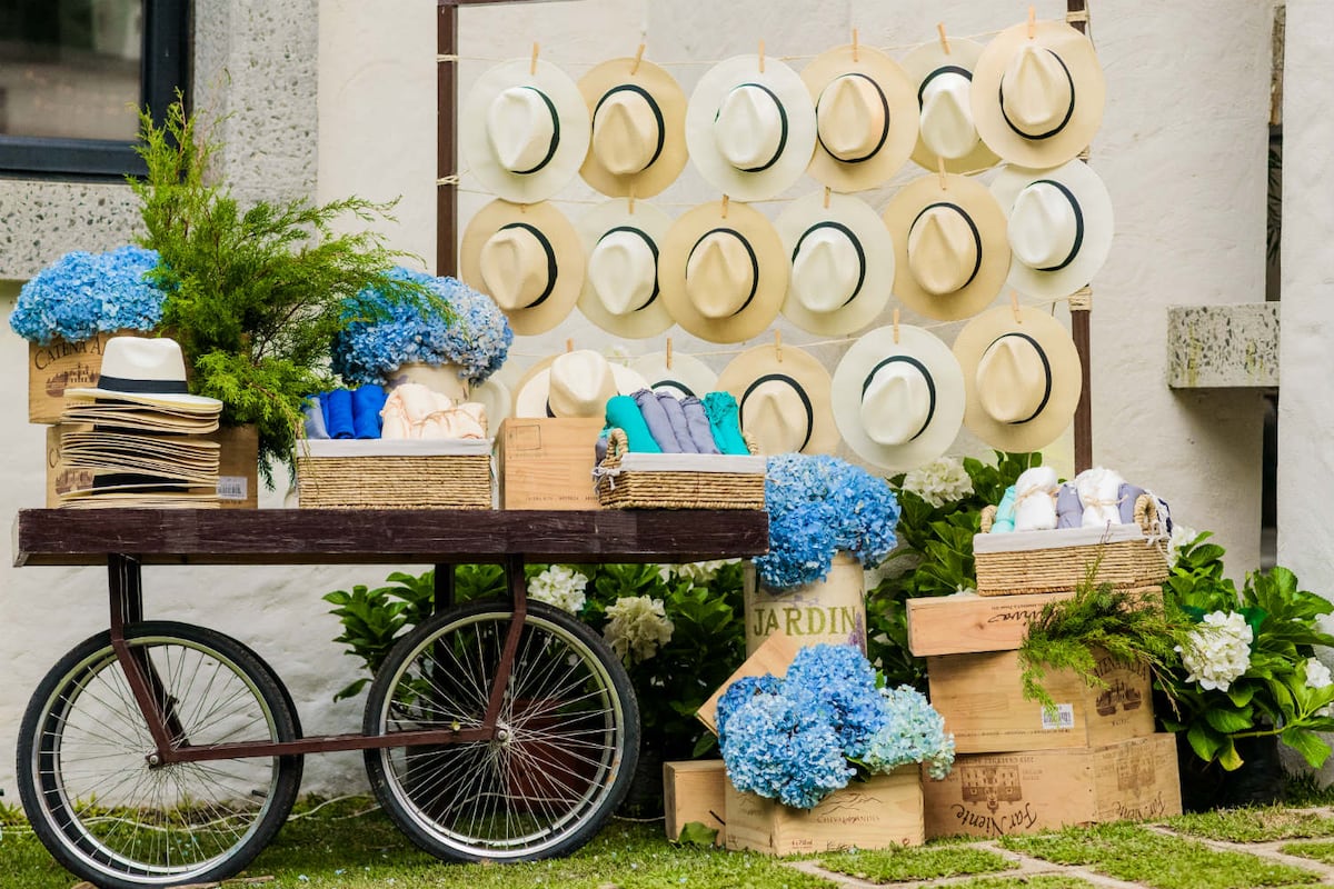 Al altar en El Valle, la boda de Paola Cantagalli y Aaron Bromley