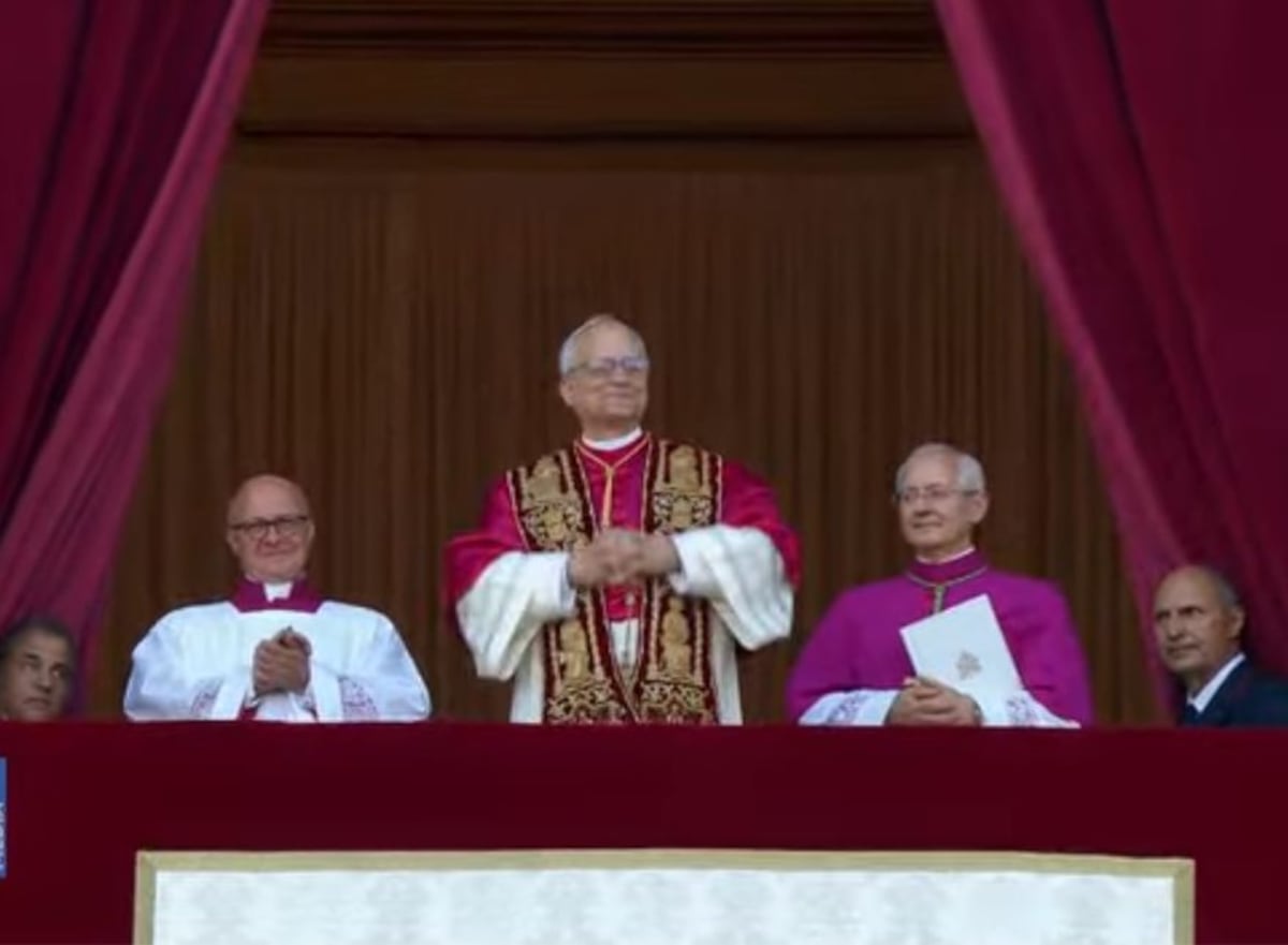 El nuevo papa León XIV saluda en español a su antigua diócesis de Chiclayo en Perú