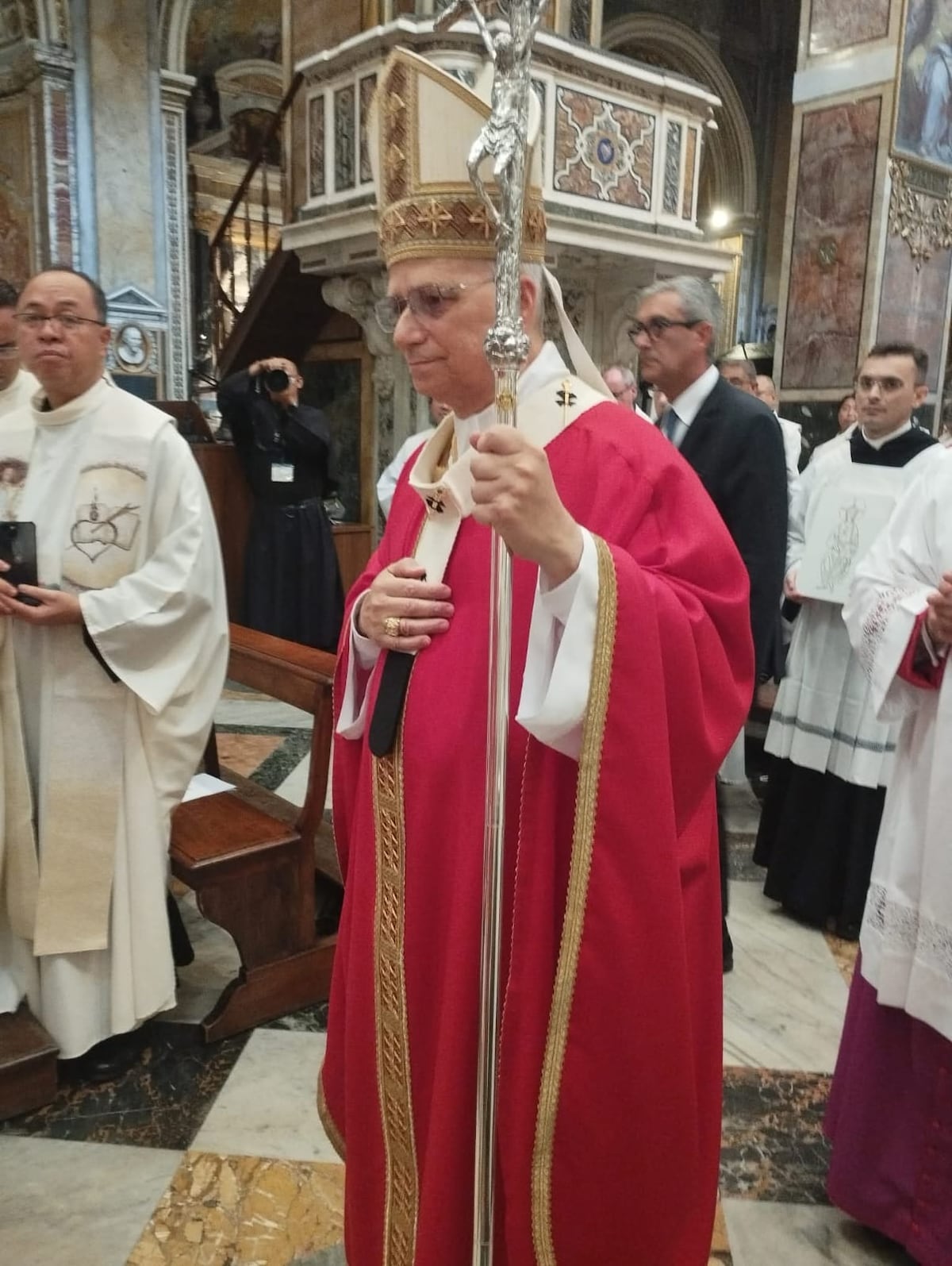 Encuentro con el papa León XIV: el fray panameño Carlos De la Cruz asiste al Capítulo General de la Orden de San Agustín en Roma