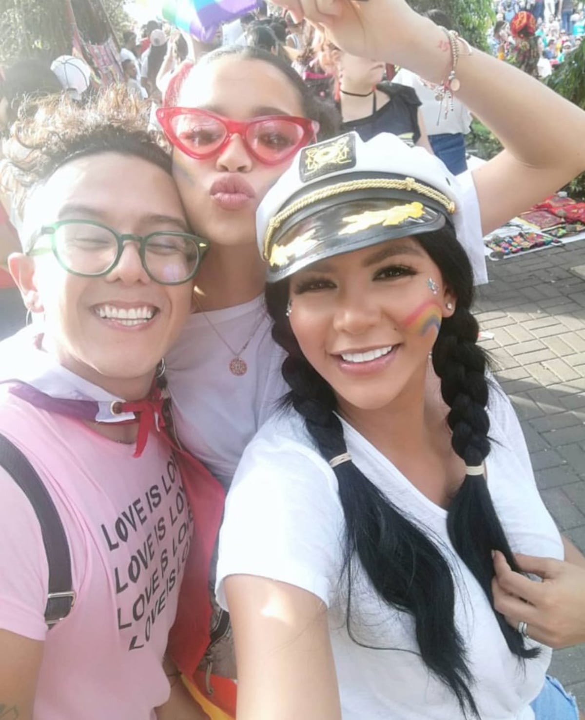 Personalidades de Panamá en la marcha de la diversidad