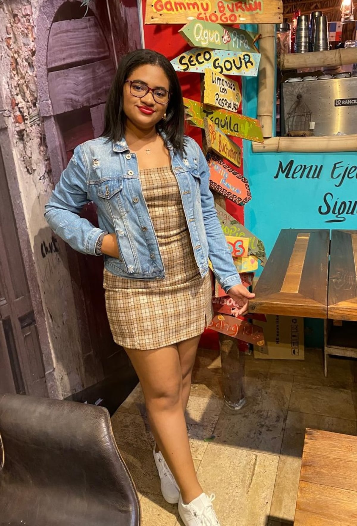 Preparados, nerviosos, preocupados, decididos: jóvenes que van a votar por primera vez en Panamá