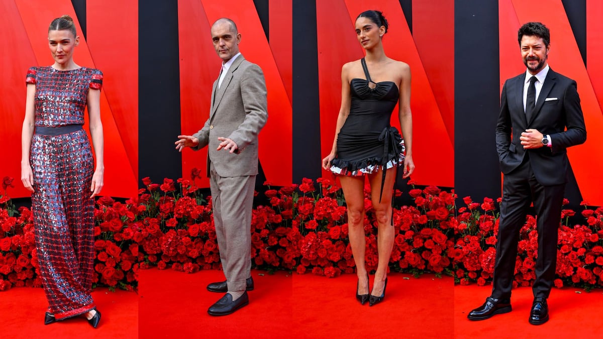 La alfombra roja del estreno global de ‘Berlín y la dama del armiño’ de Netflix