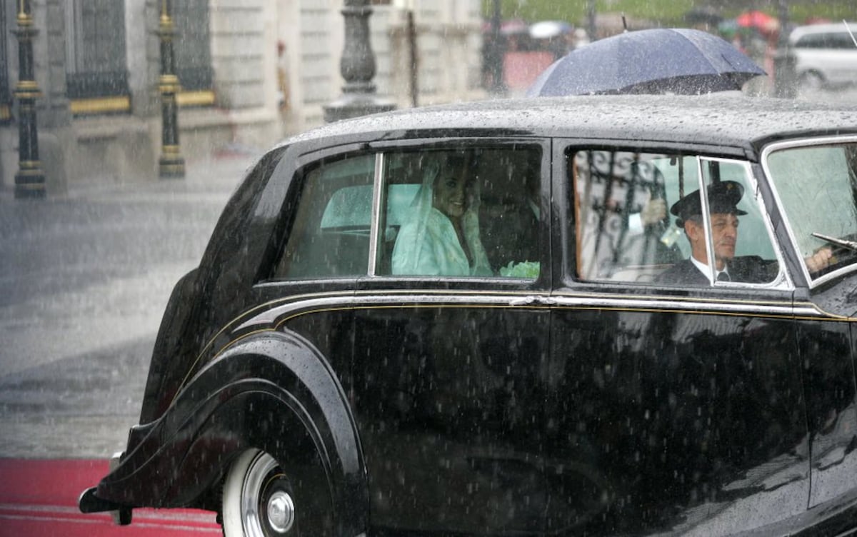 FOTOS. Se cumplen 20 años de la boda de Letizia y Felipe de España