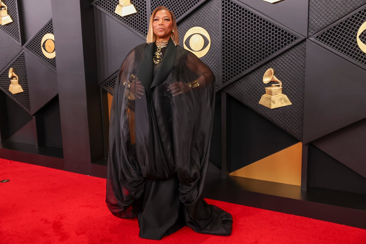 Blanco y negro, los colores que dominaron la alfombra roja de los Grammys