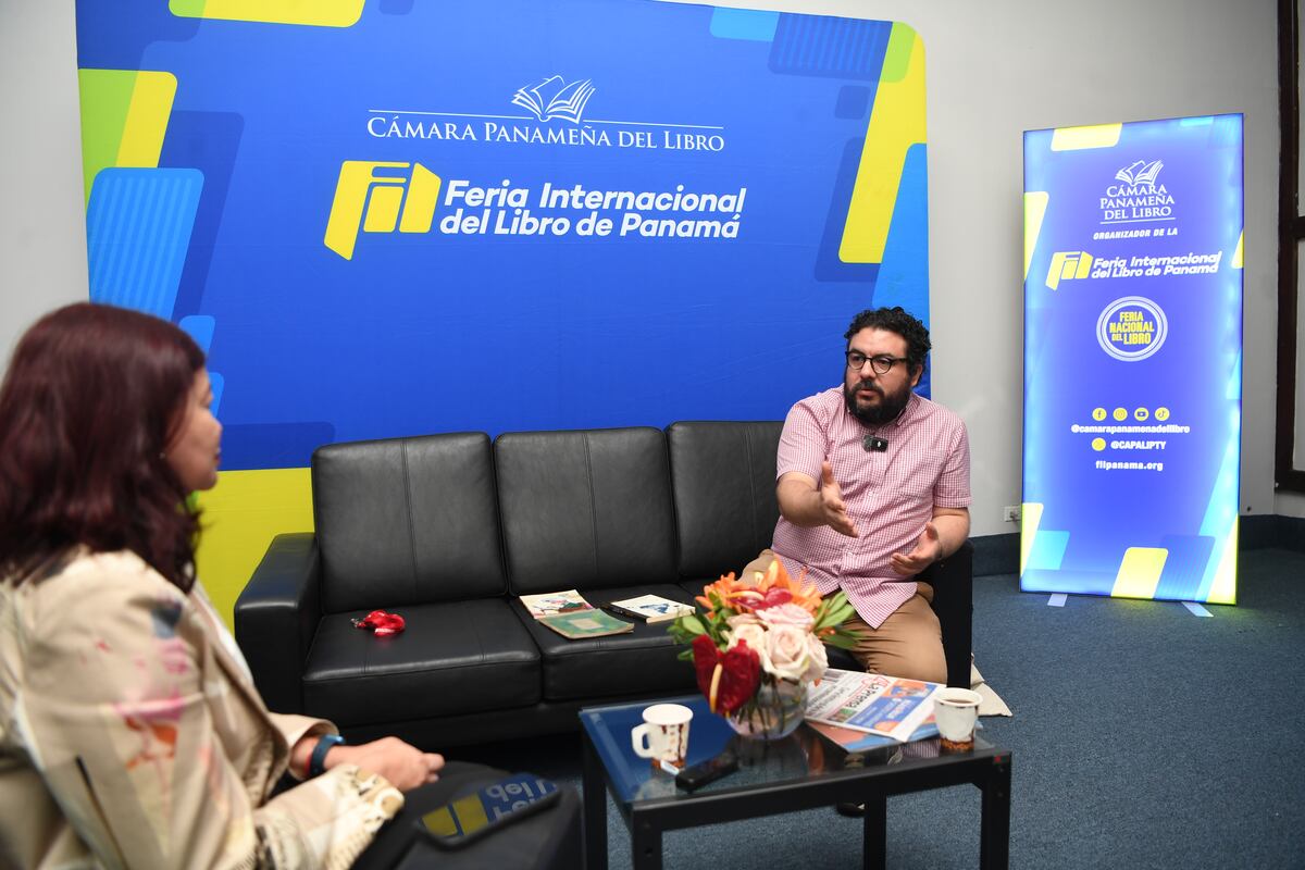 El editor que rescató el diálogo perdido de Vargas Llosa y García Márquez