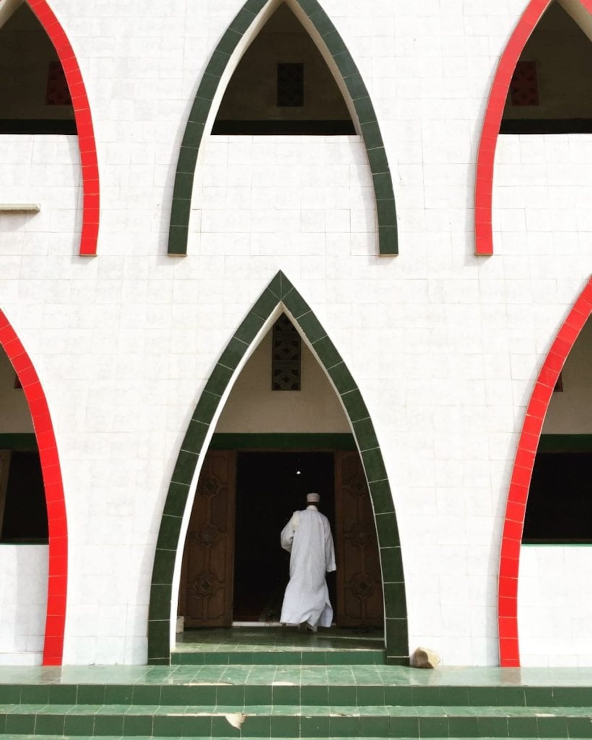 La calle y su geometría, panameña expone en Bienal de Venecia fotos de su celular