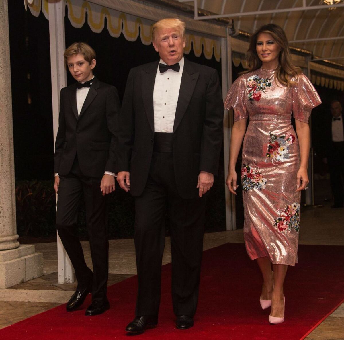 Melania Trump y sus atuendos más impresionantes en su primer año como primera dama