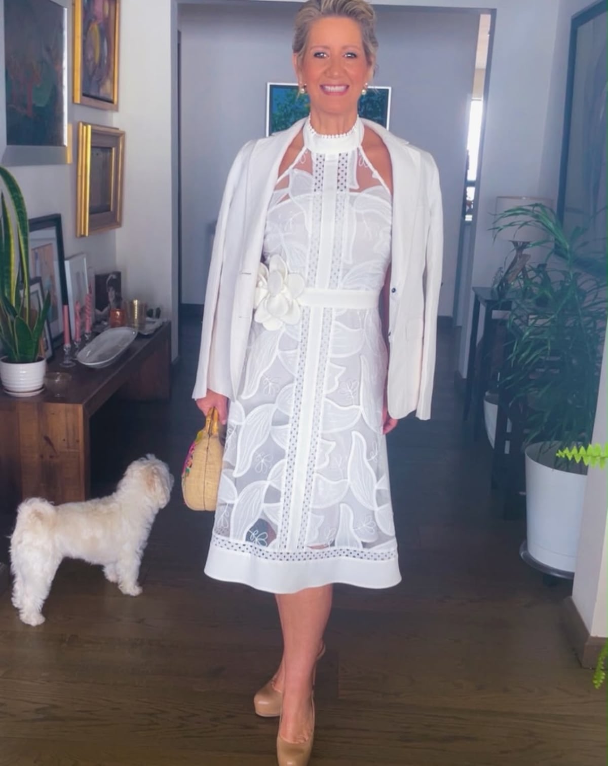 De blanco y encaje: los trajes de las primeras damas de Panamá en su reunión en Casco Antiguo