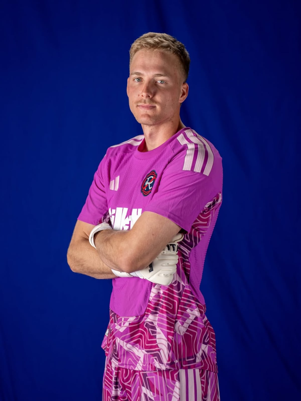 Las nuevas fotos de John Gunn, portero panameño, para poner como fondo de pantalla