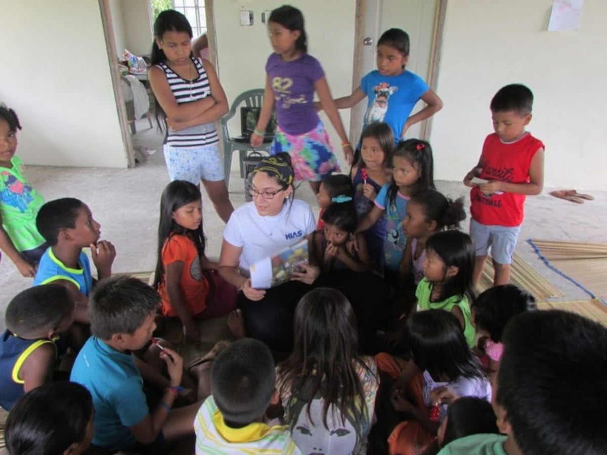 Una abogada santeña entre historias de migrantes en la frontera