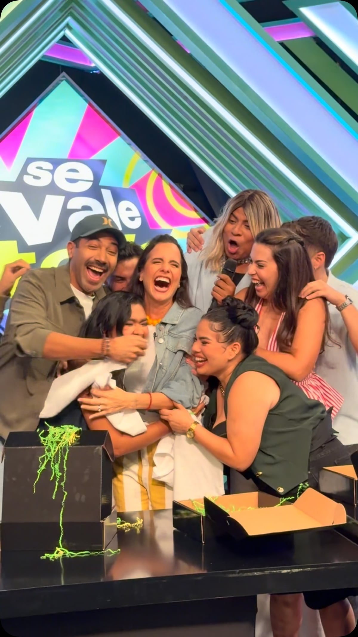 La presentadora panameña Andrea Pérez Meana anuncia que espera a su primer hijo junto a su esposo, Dj Halo