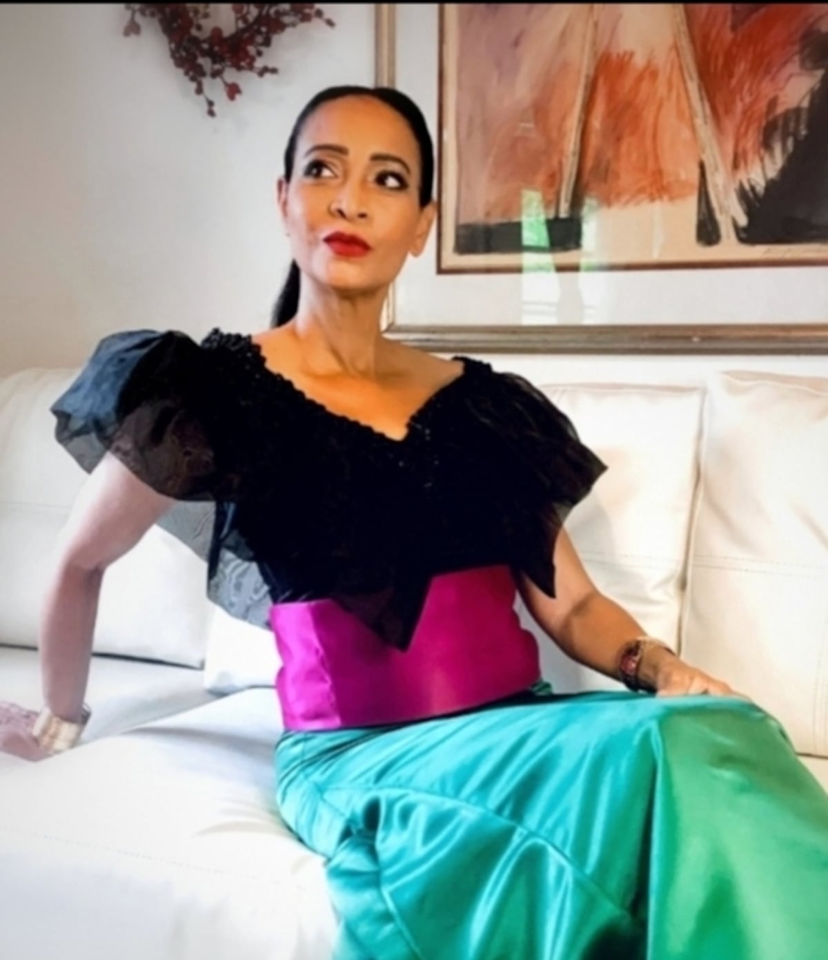 De las pasarelas de los 90 al presente: una modelo panameña recuerda su legado con ELLAS