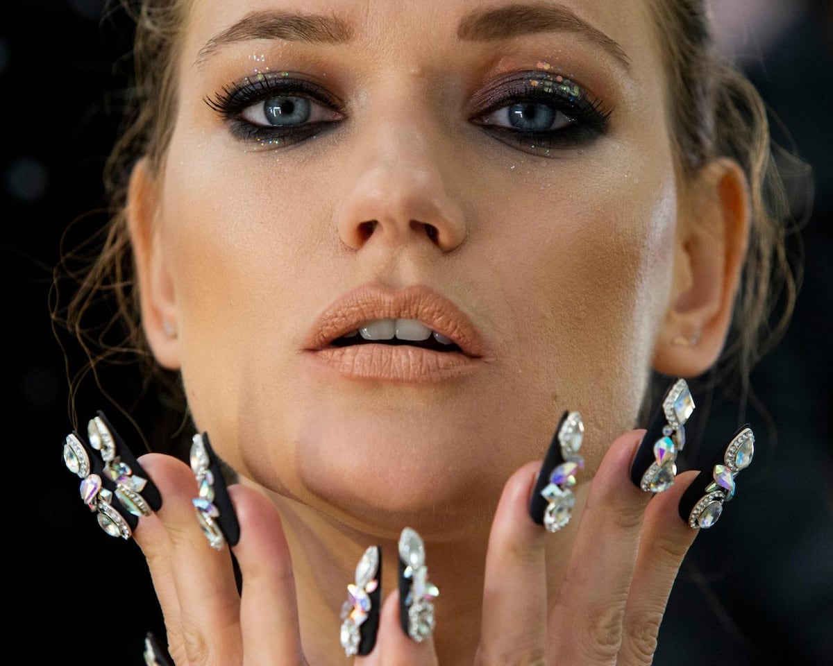 Sobre el maquillaje de ‘Euphoria’ y cómo recrearlo (con éxito)