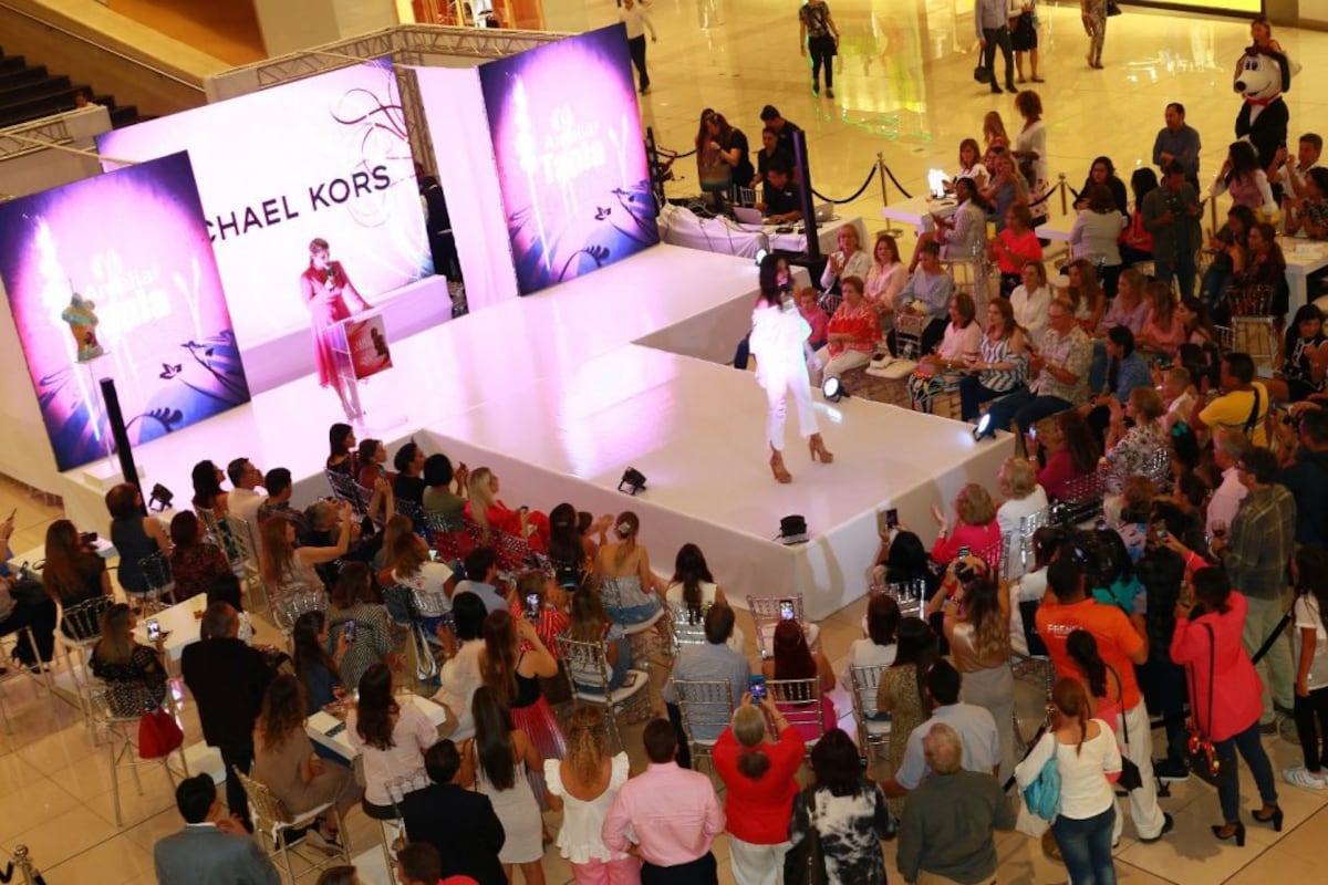 Pasarela rosa de Fundayuda, con sobrevivientes de cáncer de mama