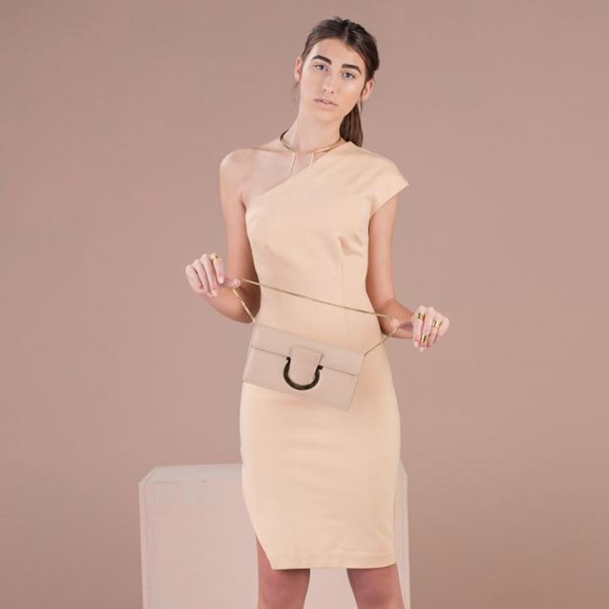 Zona neutral, combinaciones con tonos “Nude”;