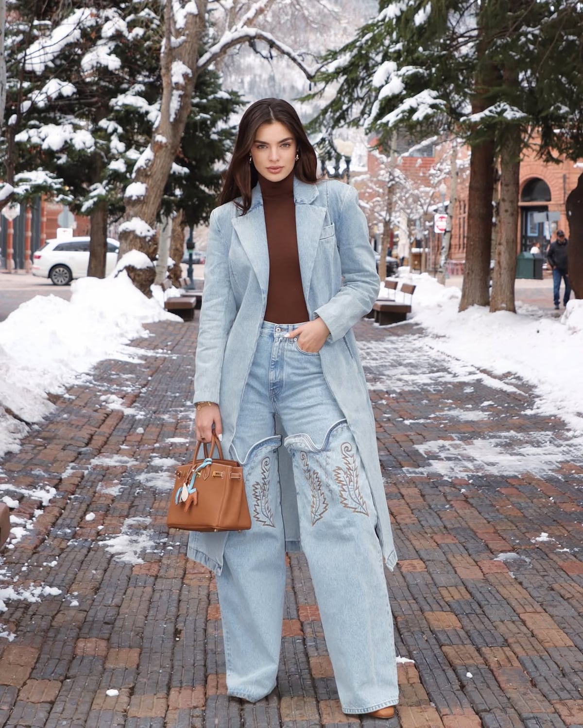 Los ‘looks’ de Nadia Ferreira, la esposa de Marc Anthony, para sus vacaciones en Aspen