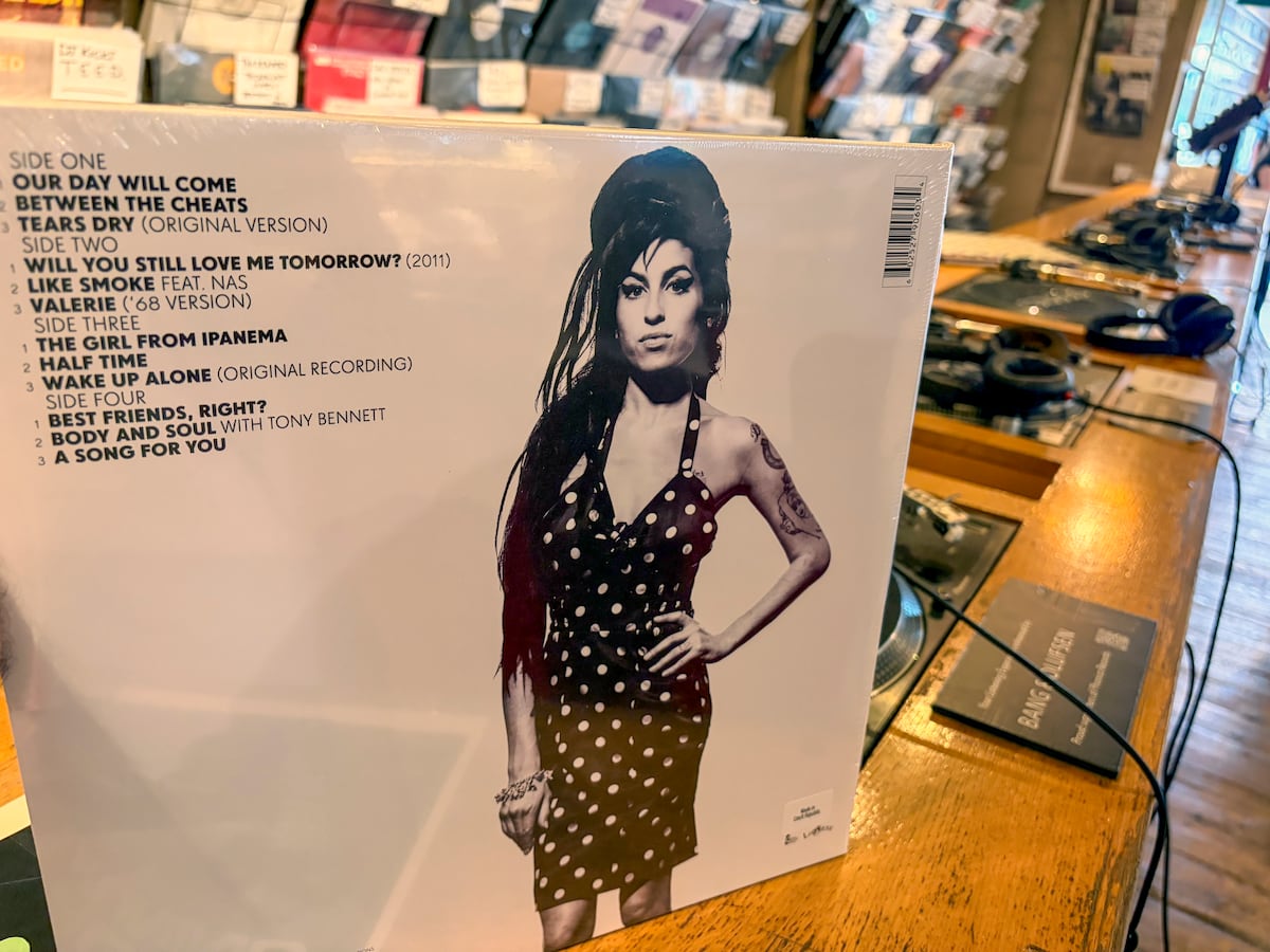 La música británica busca a la ‘heredera’ de Amy Winehouse 15 años después de su muerte