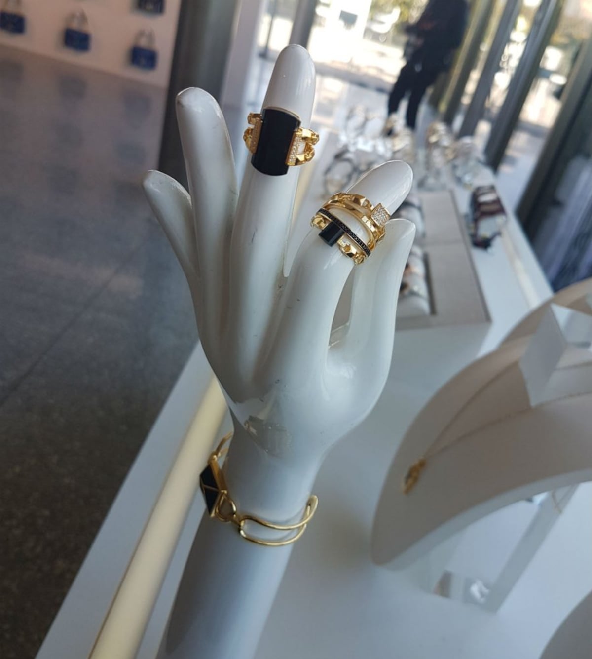 Urbano y juvenil, la nueva colección Spring 2019 de Michael Kors