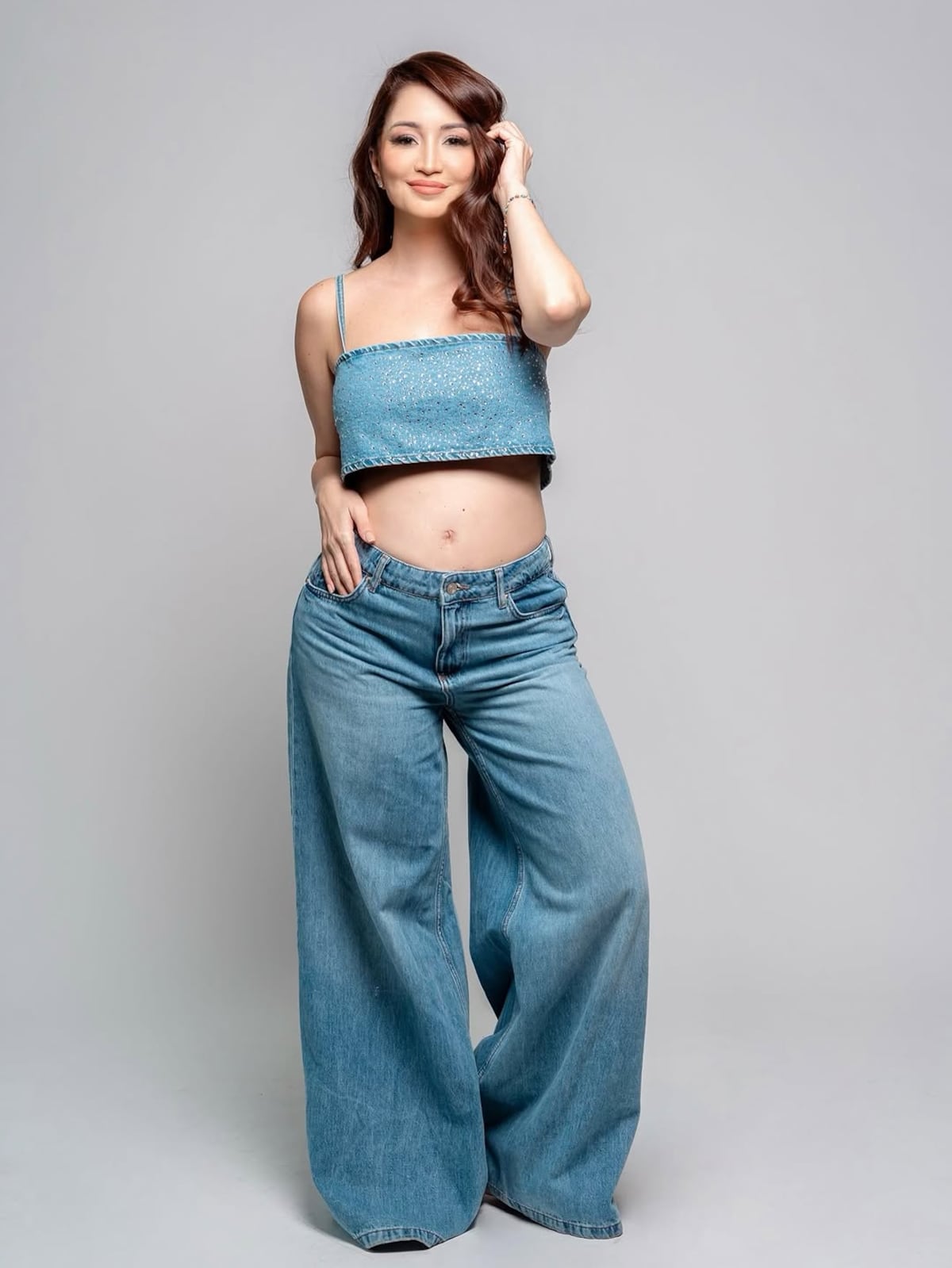 ‘No hay una forma correcta de contar que estás embarazada’: Lily Vargas al revelar su sesión de fotos de embarazo