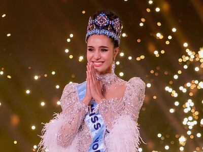 La tailandesa Opal Suchata Chuangsri gana el Miss Mundo en la India