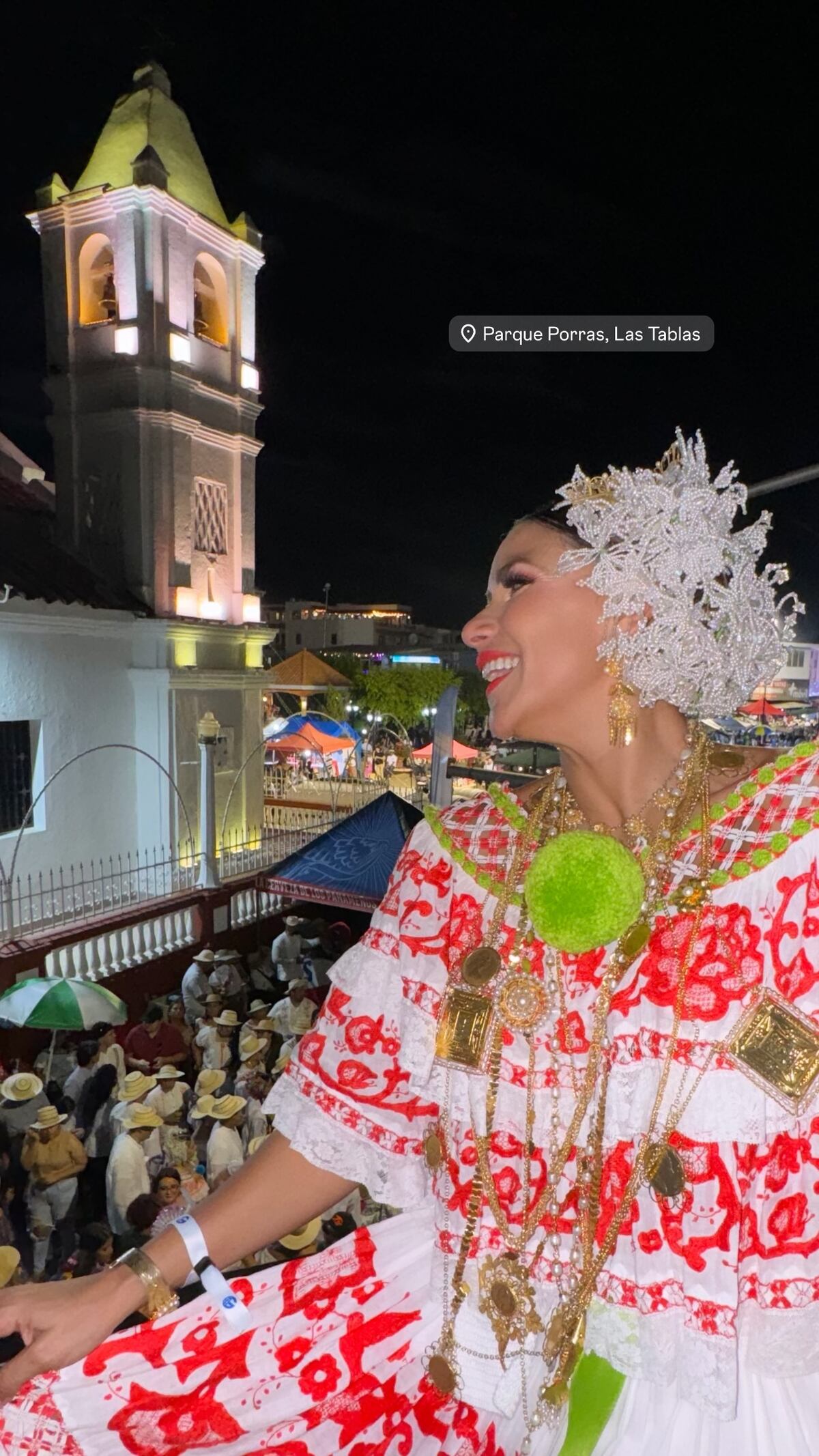 Atheyna Bylon, Lía Victoria Borrero, Miroslava Morales, y demás personalidades panameñas en el Desfile de las Mil Polleras 2025