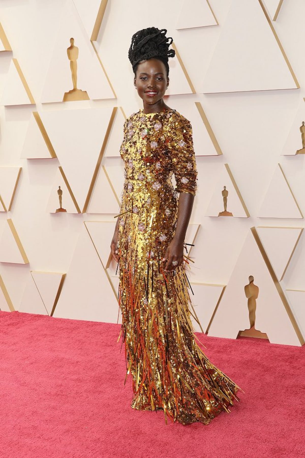 Brillo y color en la alfombra roja de los premios Oscar 2022