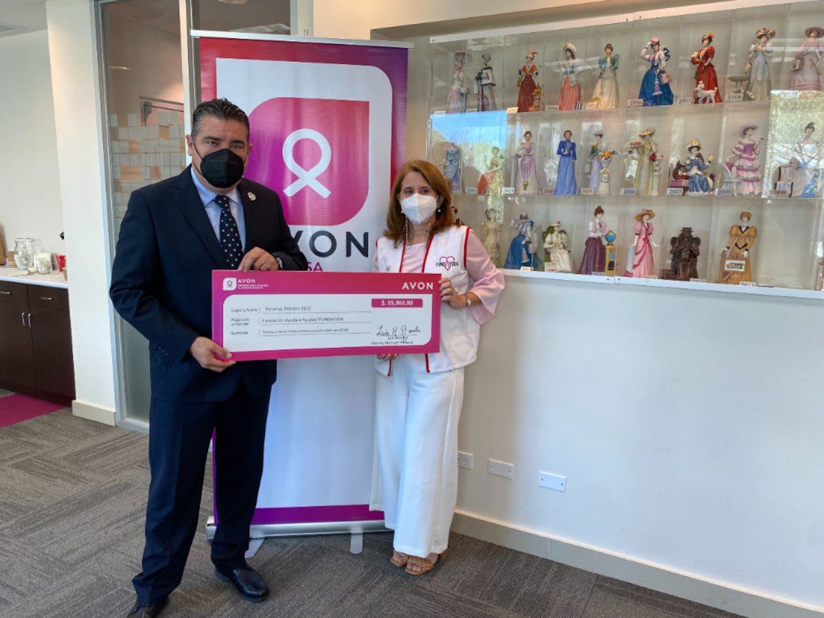 Fundayuda y Ancec reciben premios de la Promesa Avon