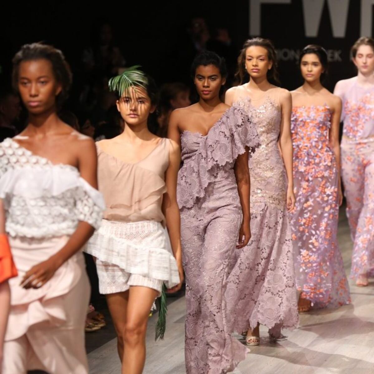 Los colores vibrantes de Lidia Minota en el Fashion Week Panamá 2017