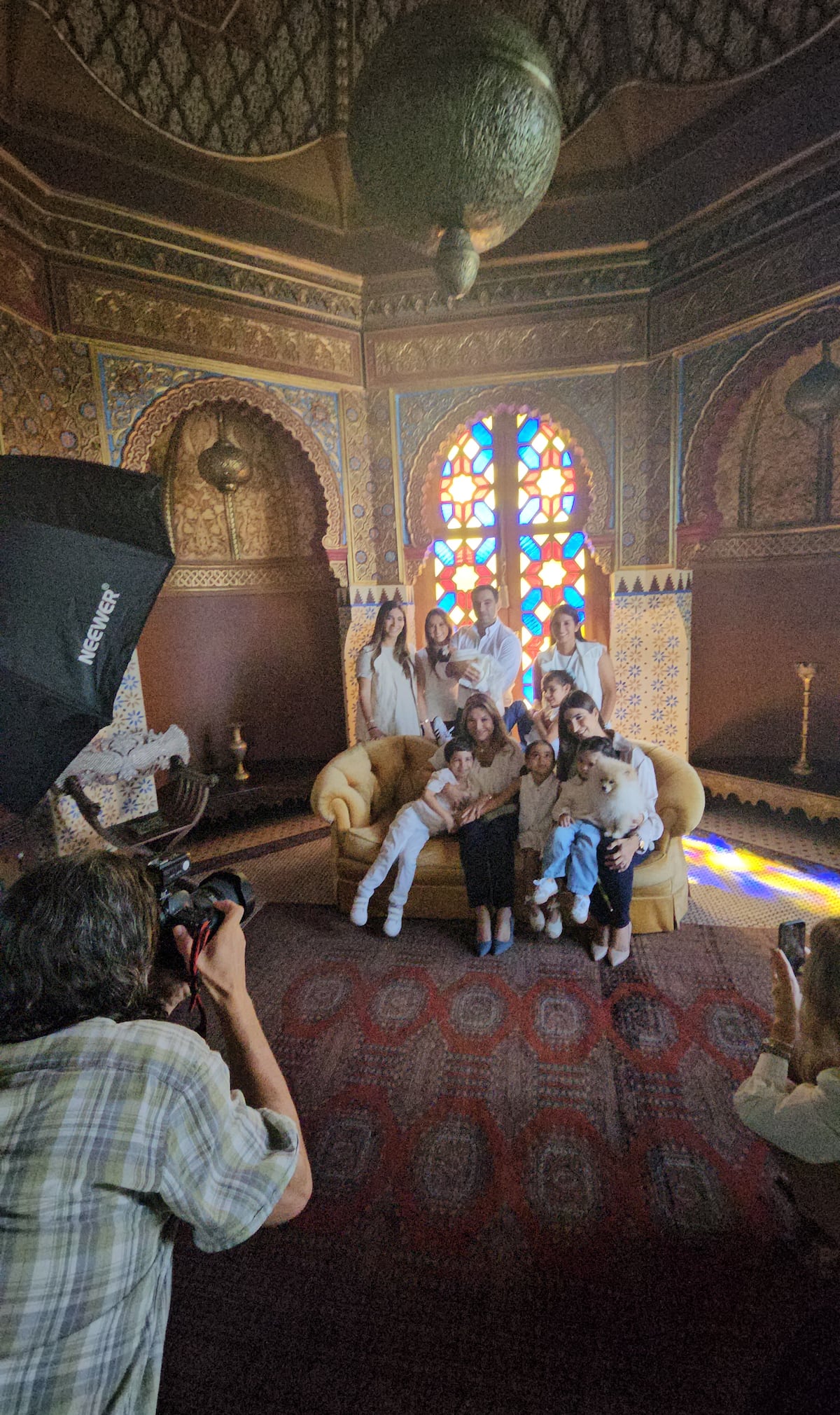 La primera dama Maricel de Mulino es la nueva editora invitada de revista ELLAS