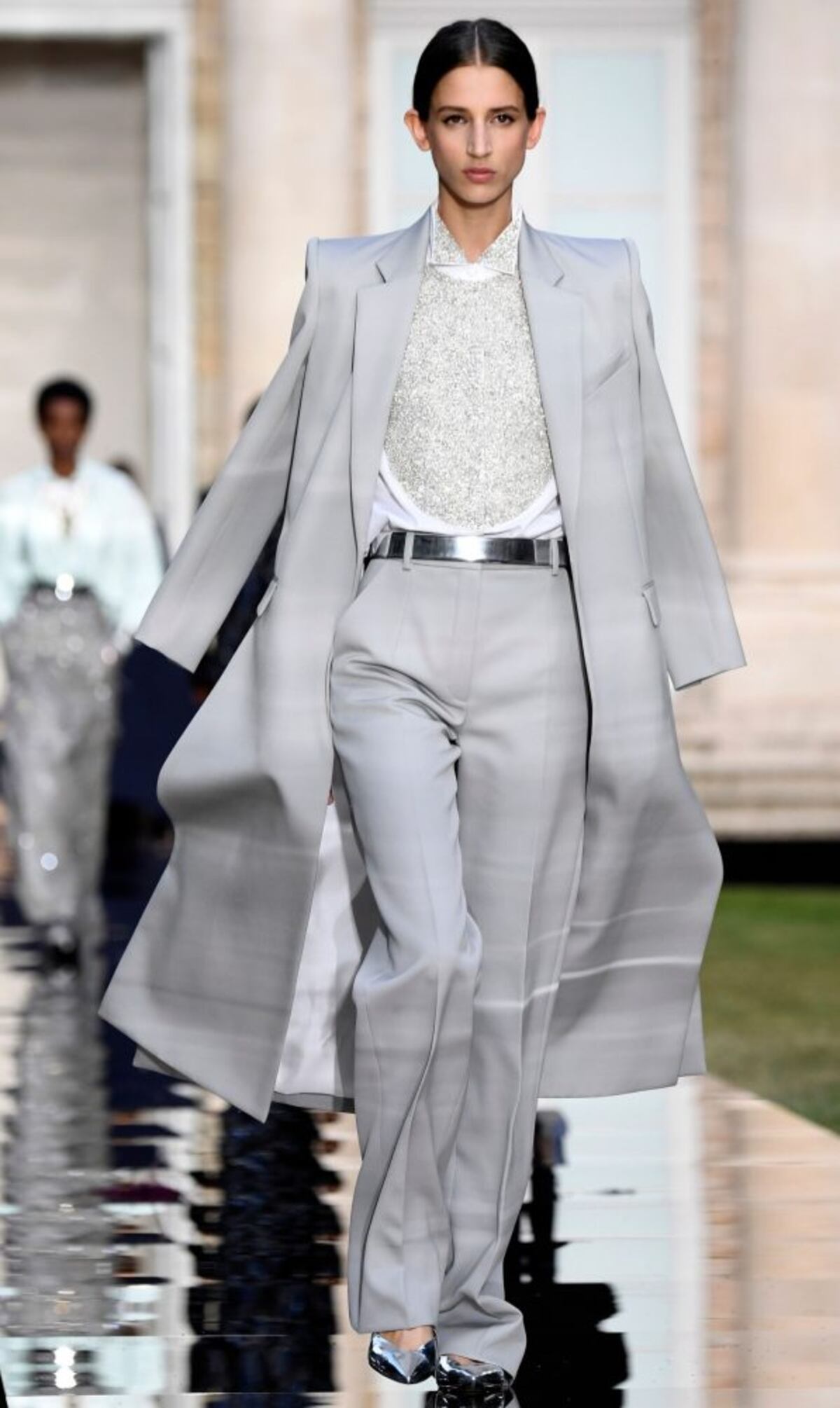 Givenchy recuerda a su fundador y a su musa Audrey Hepburn