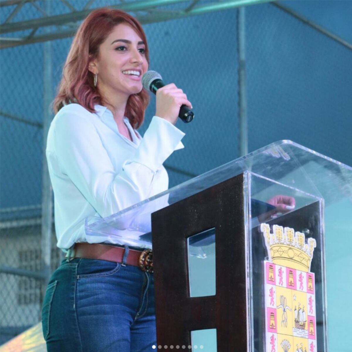 Las polémicas fotografías de la diputada Katleen Levy