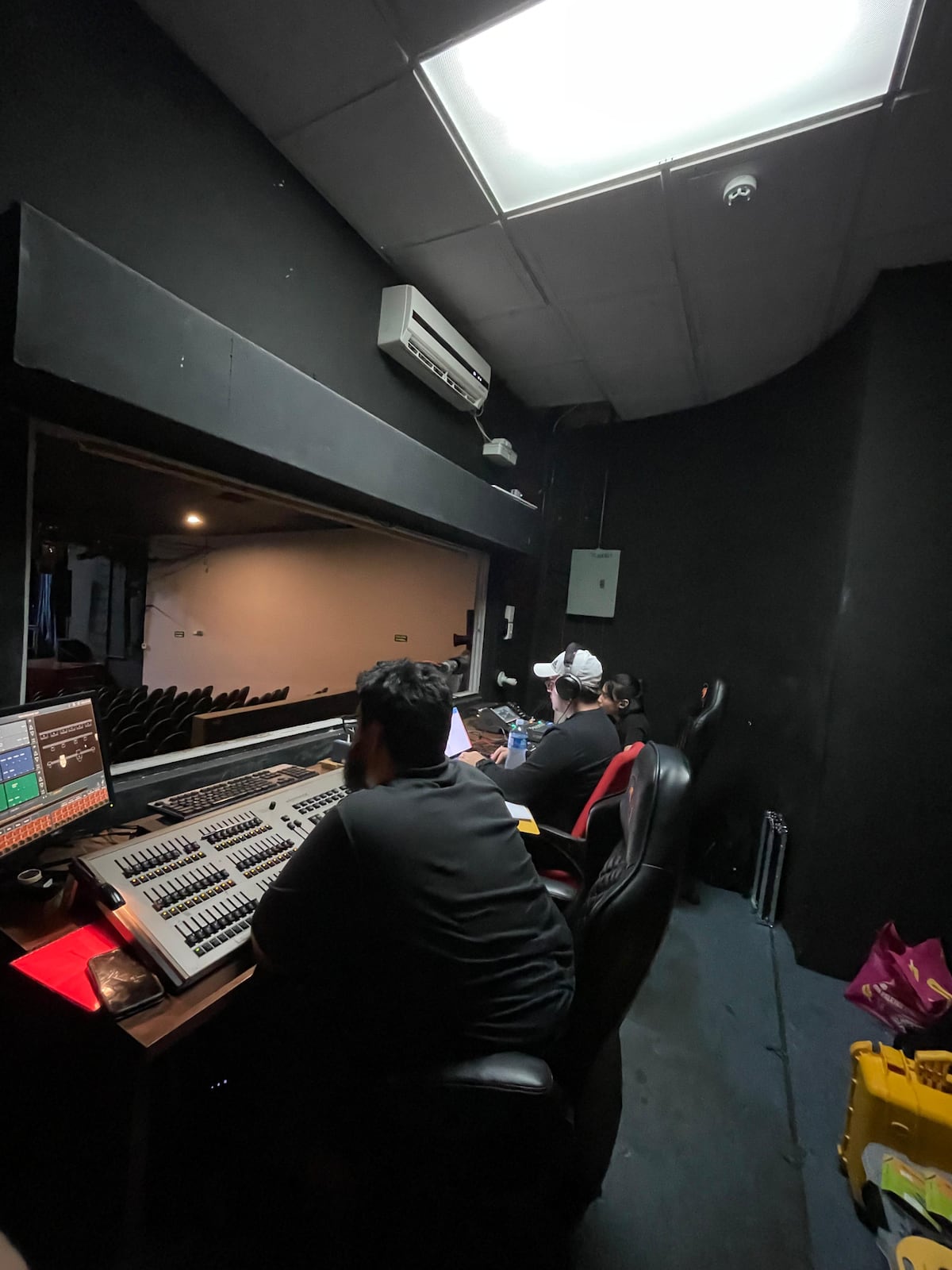 ‘¿Los seres humanos somos buenos por naturaleza o nacemos con un corazón malo?’ Descúbrelo en ‘El Señor de las Moscas’