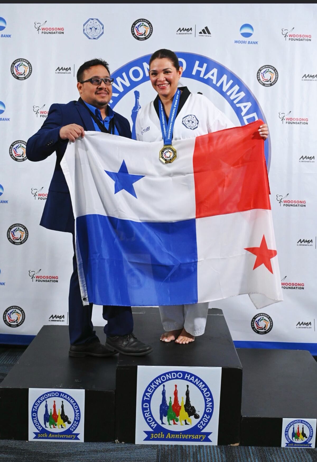 Thelma del Río: la panameña que ganó oro mundial en taekwondo a los 52 años