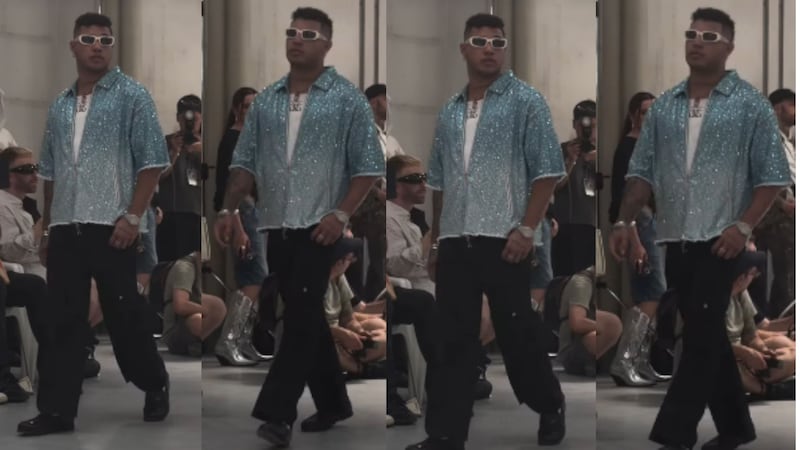 El cantante panameño Boza modela en el Milano Fashion Week 2026